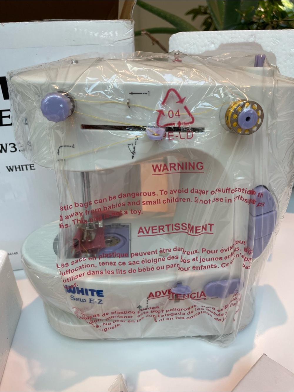 *NEW* Sew E-Z | Mini Sewing Machine Model W338W | White